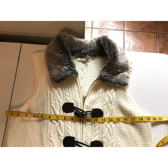 CHARTER CLUB -WOMENS KNIT FRONT ZIP/BUTTON CLOSURE FAUX FUR NECK VEST SIZE LARGE - Picture 7 of 8